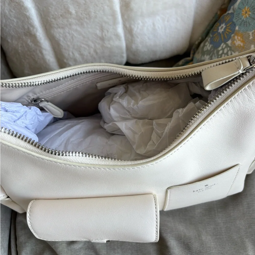 Kate Spade Cargo Shoulder Bag in White - Picture 10 of 10
